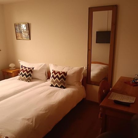 Hotel De Commune กืซตาด์ก ภายนอก รูปภาพ